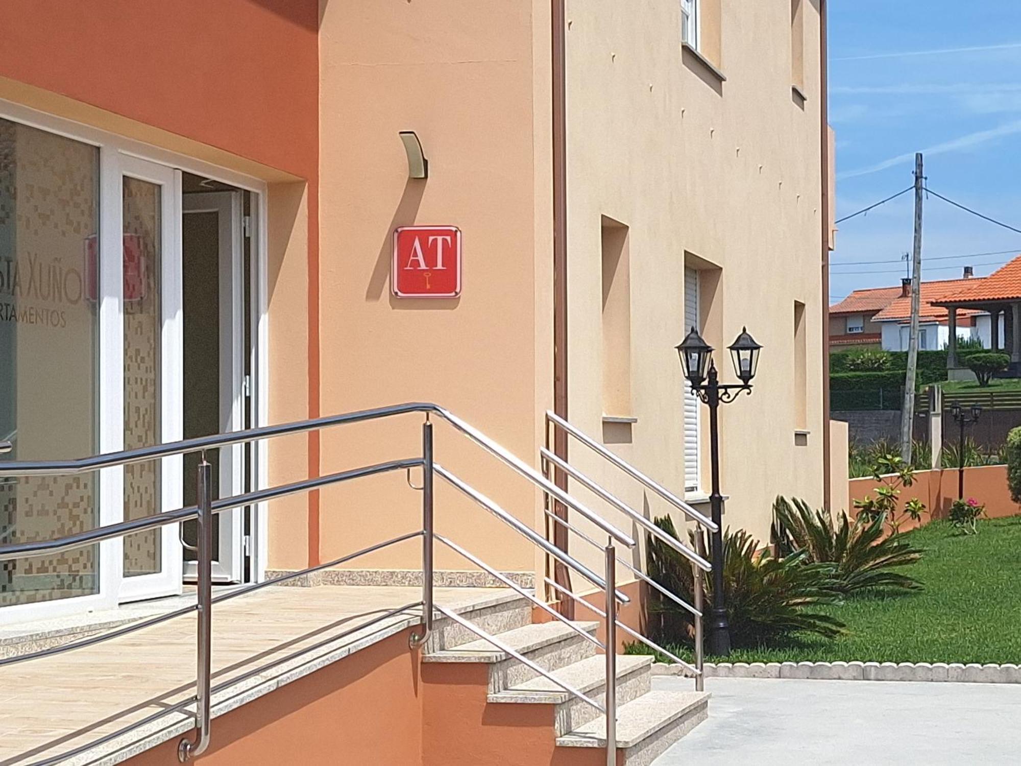 Apartamentos Costa Xuno A Coruna Exterior photo